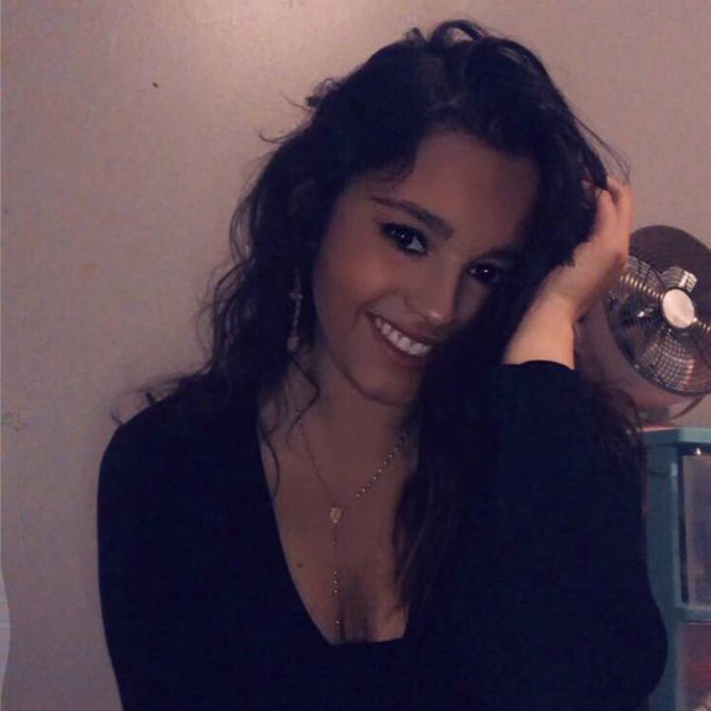 Meet your Posher, Gina